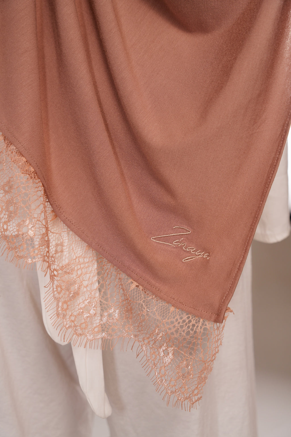 Lace Mocca