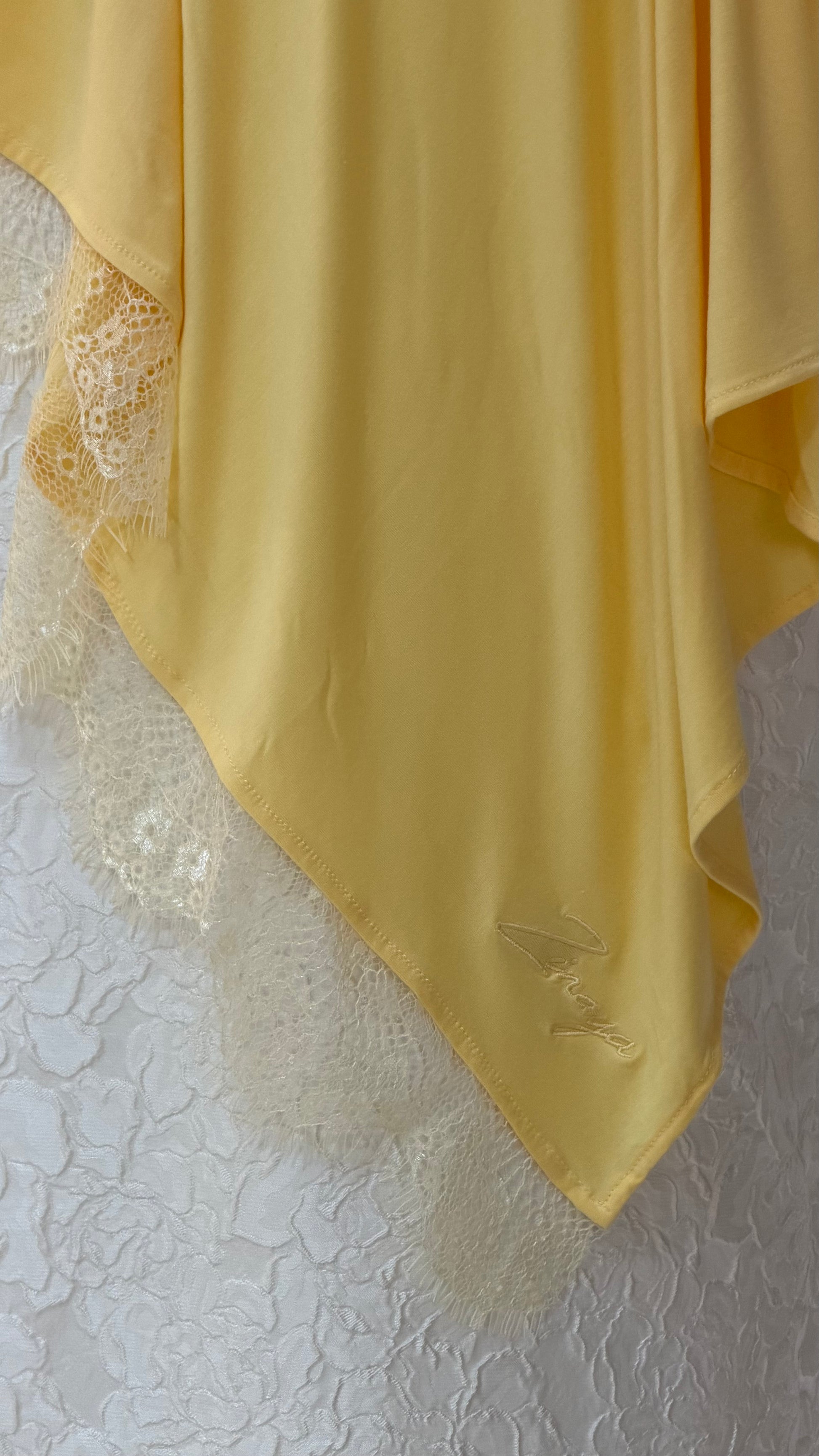 Hijab dentelle lemon