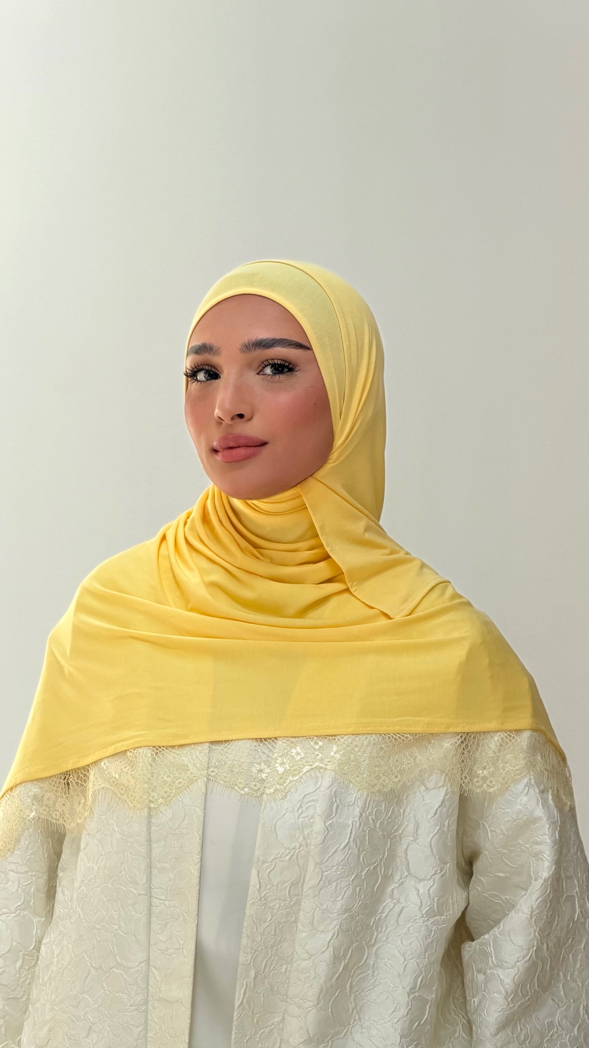Hijab dentelle lemon