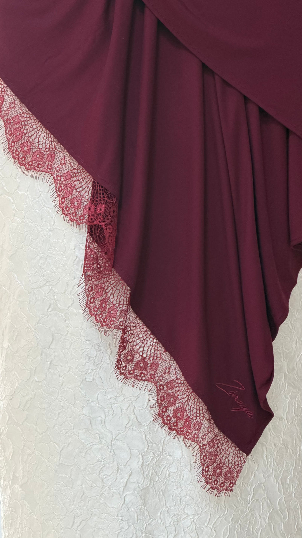 Hijab dentelle burgundy
